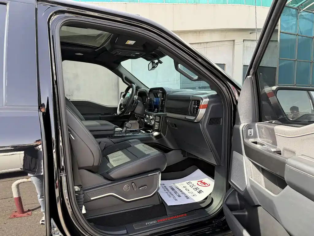 Ford F-150 Raptor 2023 3.5T Raptor купить на сайте DeffCars