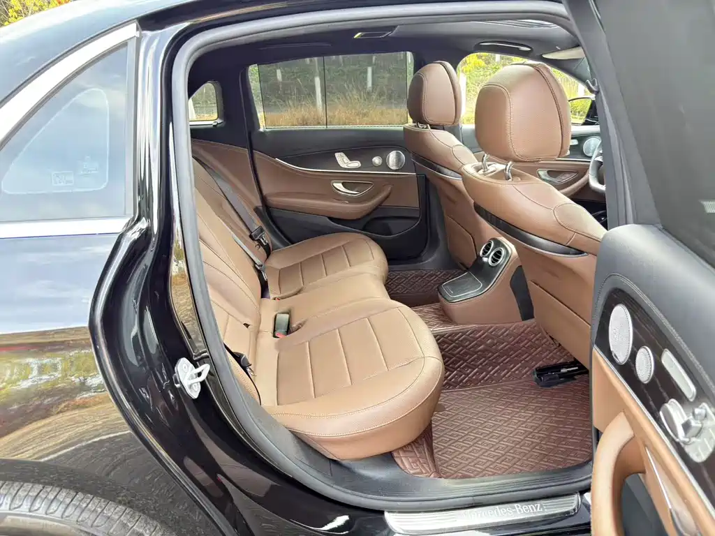 Mercedes-Benz E-Class 2021 facelift E 300 L sports luxury model купить на сайте DeffCars