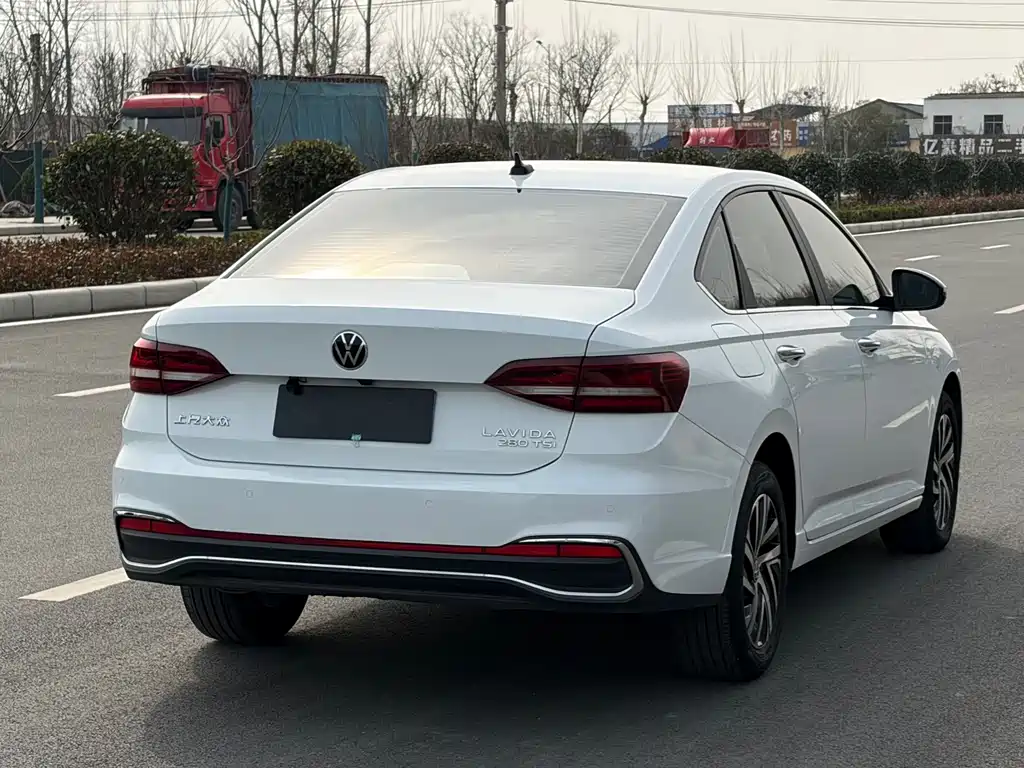 Lavida 2023 280TSI DSG Manyi Edition купить на сайте DeffCars