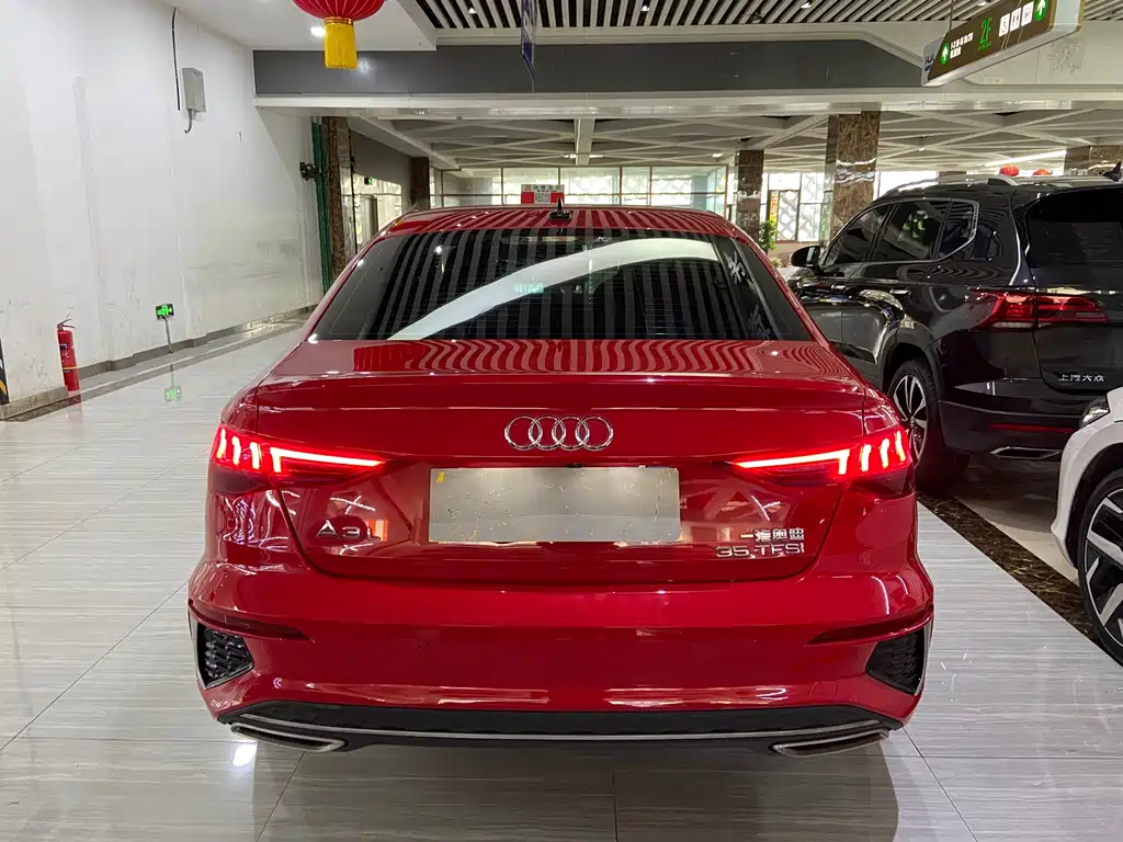 Audi A3 2022 A3L Limousine 35 TFSI Fashion Sporty купить на сайте DeffCars