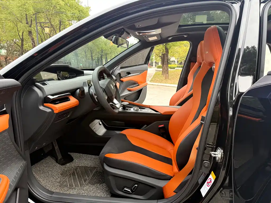 Changan UNI-V 2023 1.5T sports version купить на сайте DeffCars