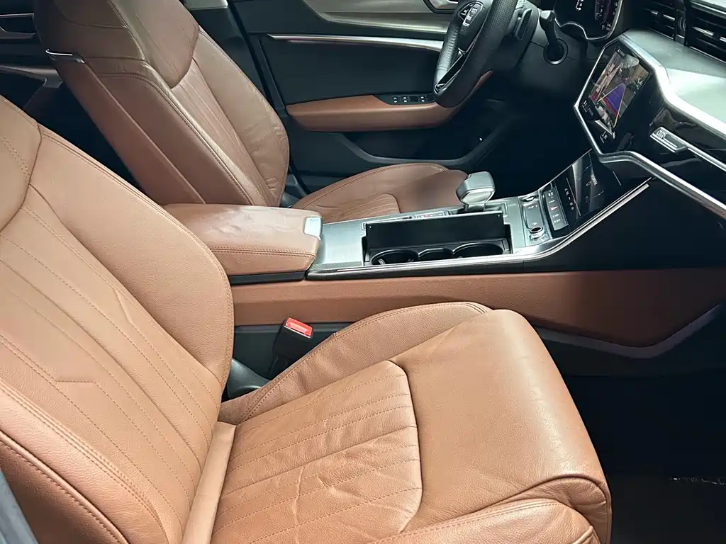 Audi A6L 2021 45 TFSI Premium Elegant Model купить на сайте DeffCars