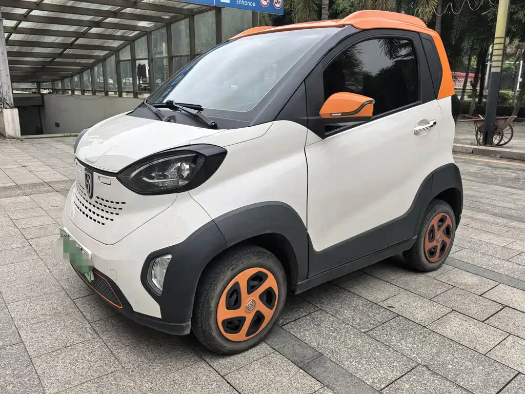 Baojun E100 2019 250KM Smart Travel Edition купить на сайте DeffCars