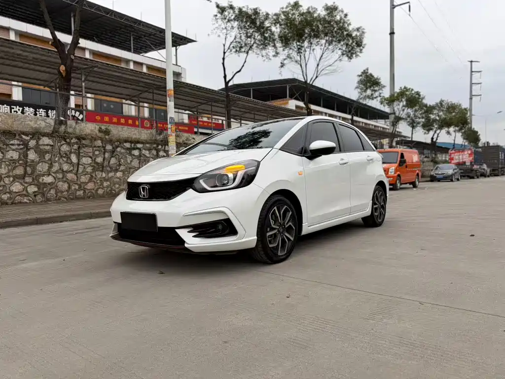 LIFE 2021 1.5L CVT SPO-SS Smart Edition купить на сайте DeffCars