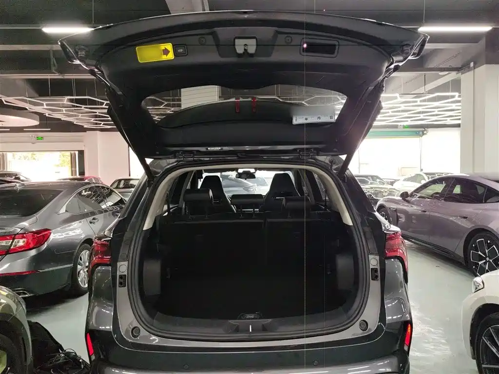 Changan CS75PLUS 2022 2.0T automatic pilot model купить на сайте DeffCars