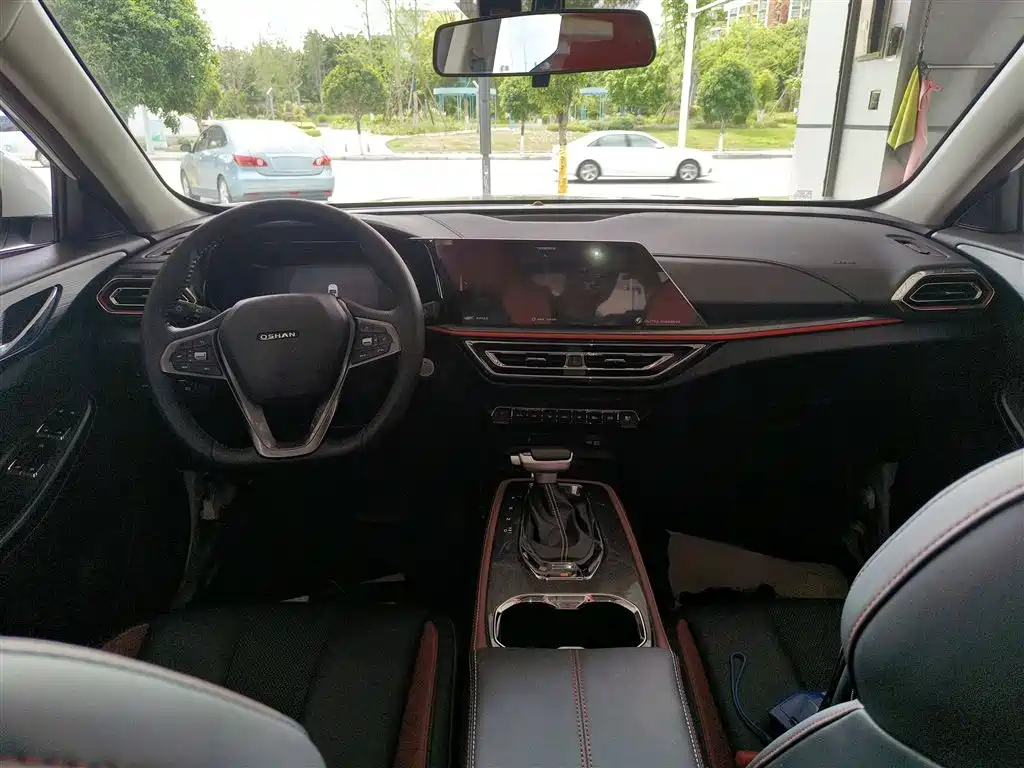 Changan Auchan X5 2021 1.5T DCT premium model купить на сайте DeffCars
