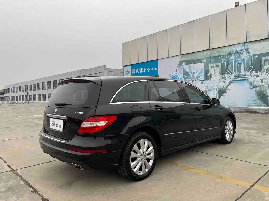 Mercedes-Benz R-Class 2014 R 400 4MATIC Luxury Model купить на сайте DeffCars