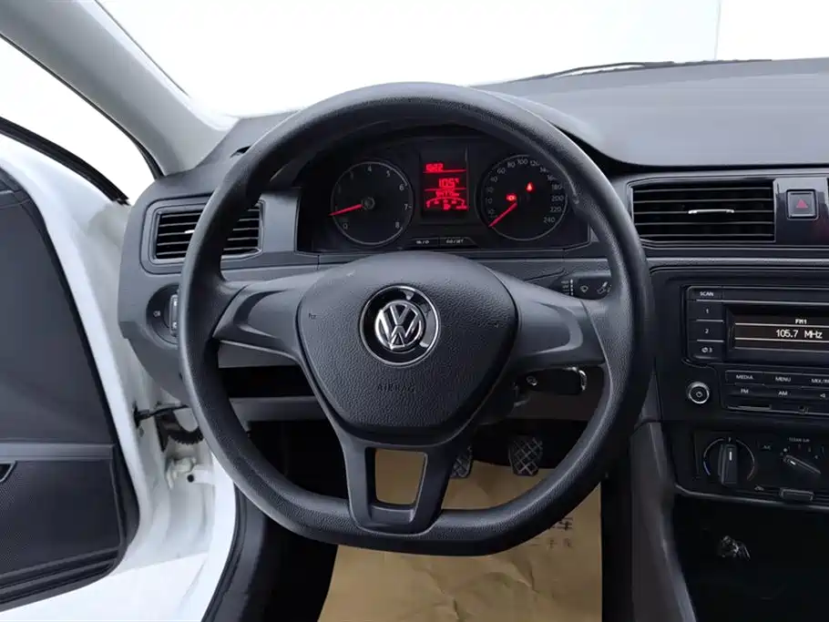 Santana 2021 1.5L Manual Fashion Edition купить на сайте DeffCars