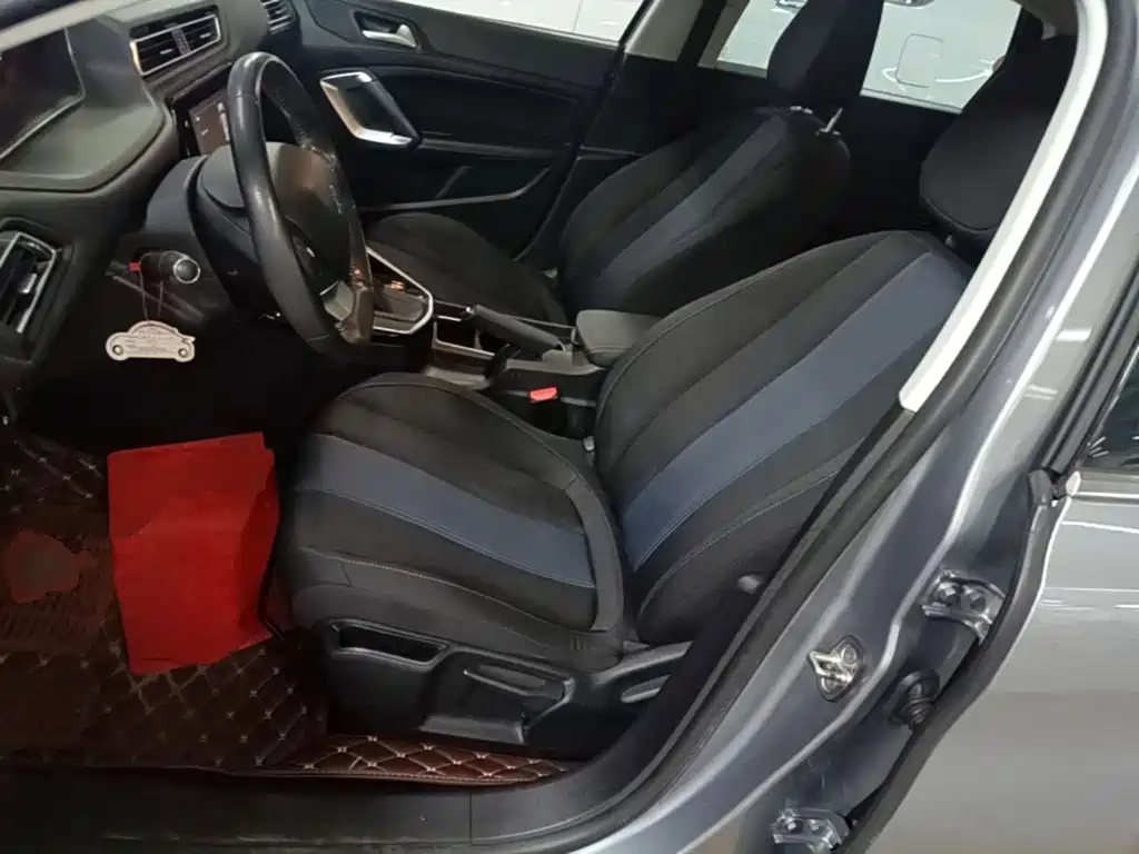 Peugeot 308 2018 1.6L automatic luxury version купить на сайте DeffCars