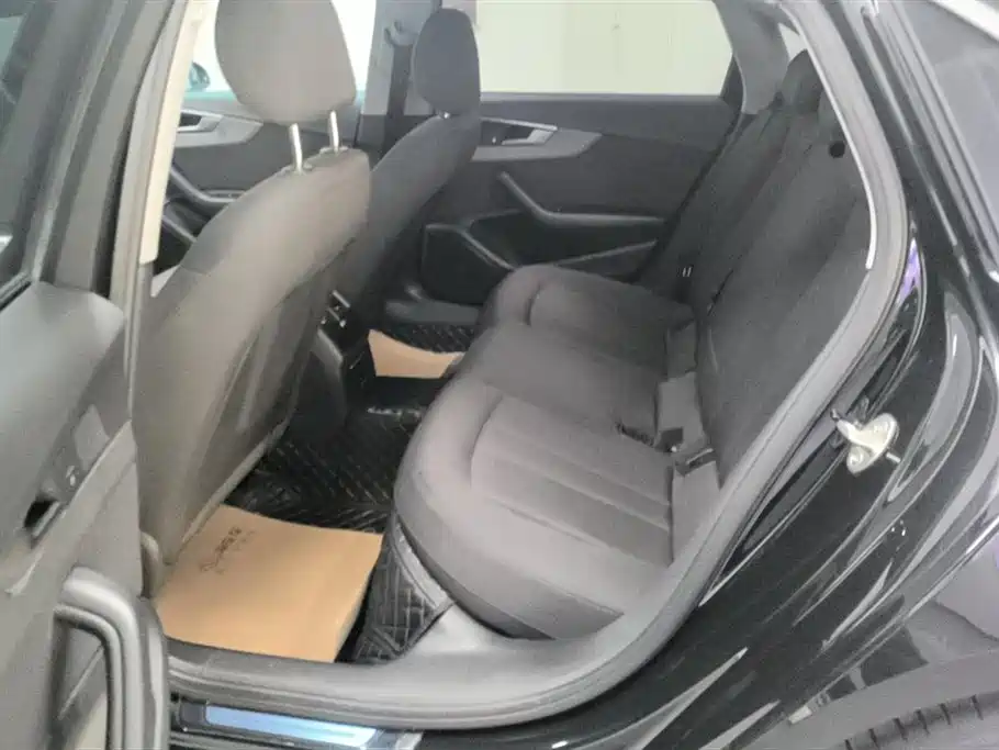 Audi A4L 2019 40 TFSI Enterprising National VI купить на сайте DeffCars