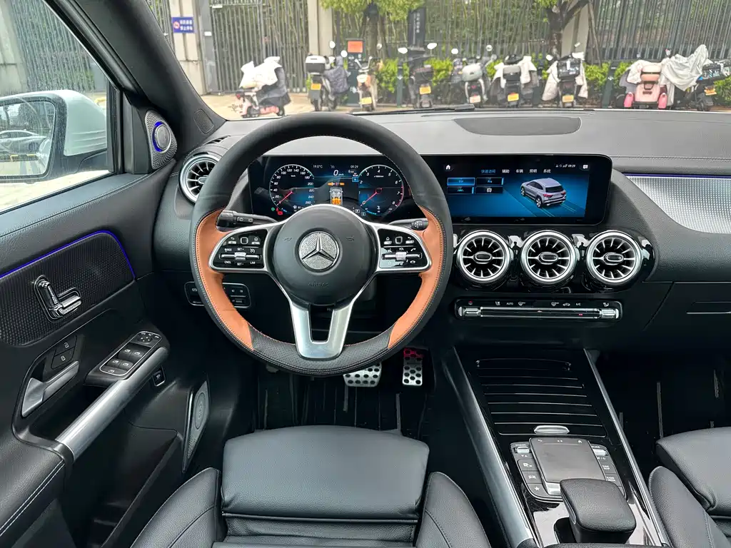 Mercedes-Benz GLA 2023 GLA 220 купить на сайте DeffCars