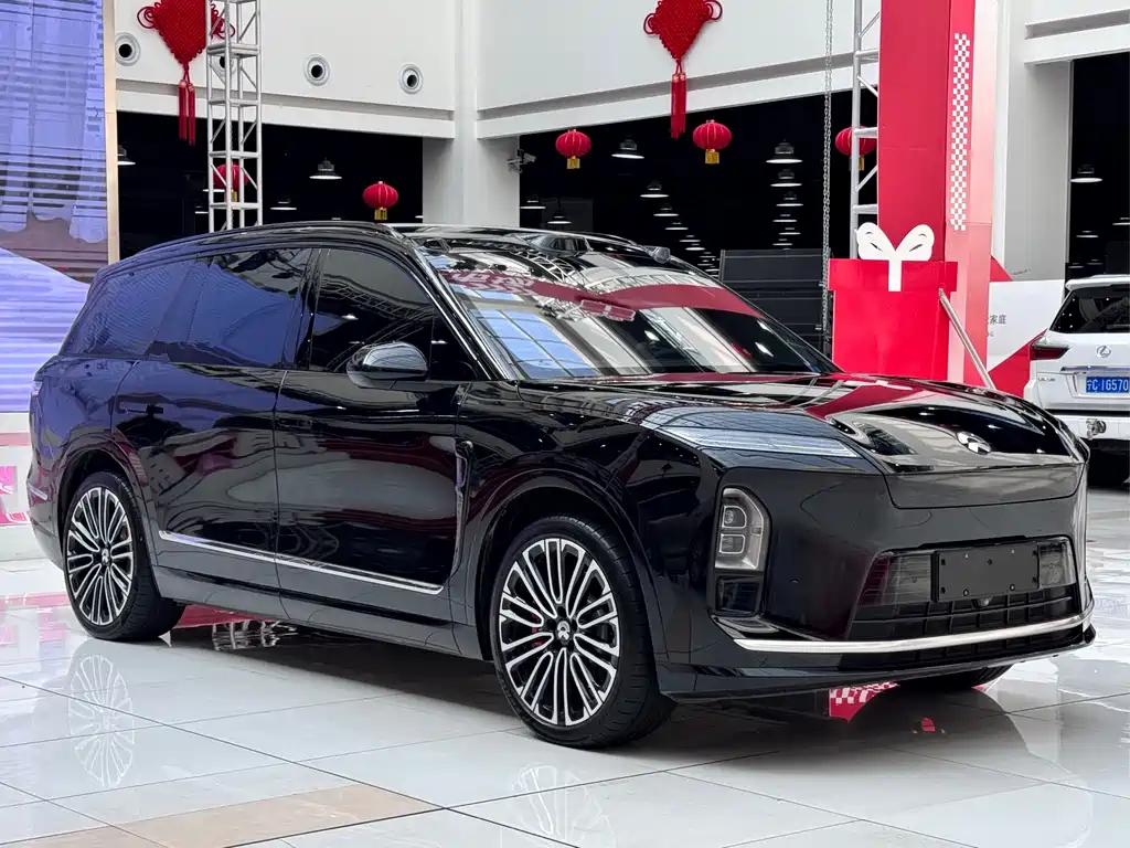 NIO ES8 2026 Six-seater Executive Signature Edition купить на сайте DeffCars