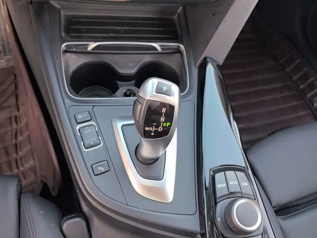 BMW 3 Series 2018 320Li Fashion Model купить на сайте DeffCars