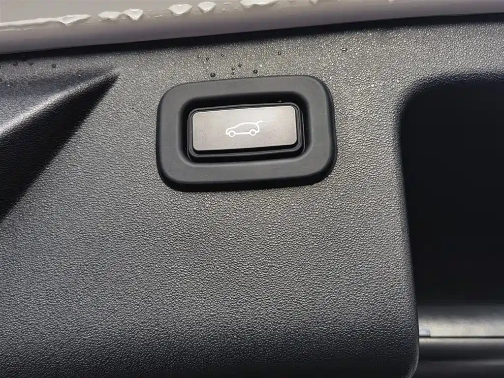 Discovery Sport 2022 facelift 2 249PS R-Dynamic SE performance technology version 5 seats купить на сайте DeffCars