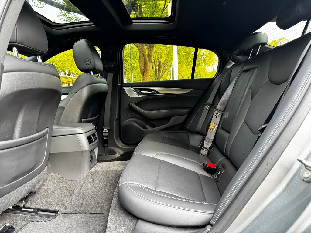 Cadillac CT5 2023 28T luxury model (standard version) купить на сайте DeffCars