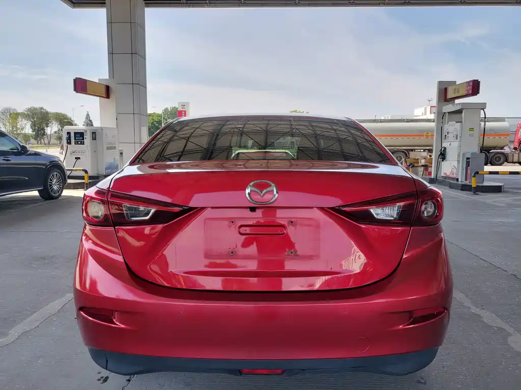 Mazda3 Angkesela 2017 sedan 1.5L automatic luxury model National V купить на сайте DeffCars