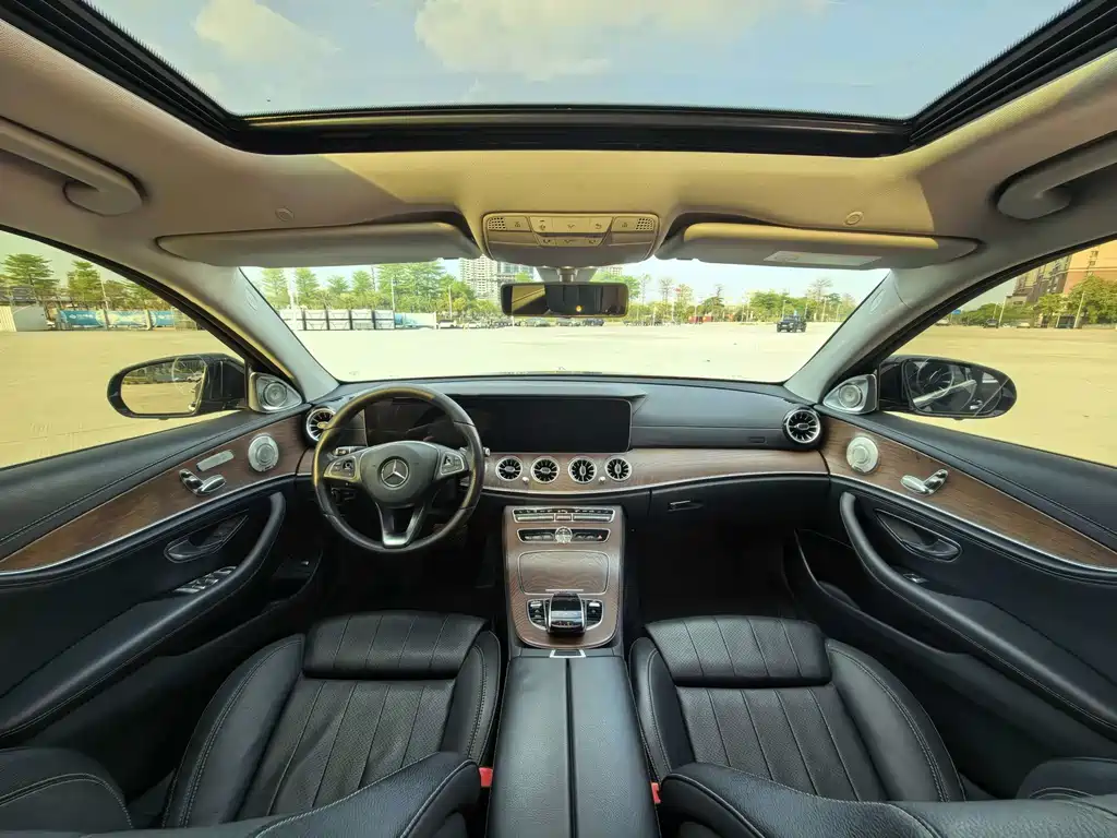 Mercedes-Benz E-Class 2018 facelift E 200 L купить на сайте DeffCars