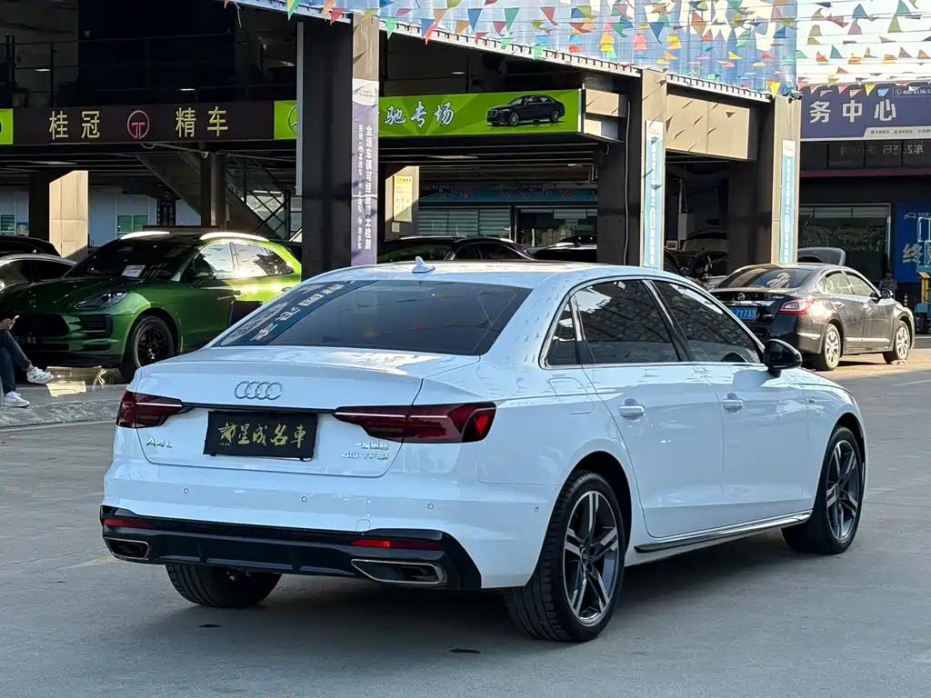 Audi A4L 2023 40 TFSI luxury and dynamic model купить на сайте DeffCars