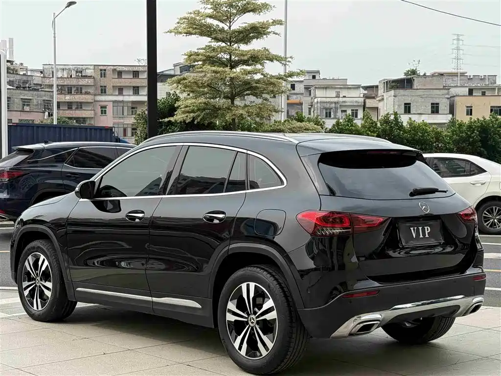 Mercedes-Benz GLA 2022 GLA 200 купить на сайте DeffCars