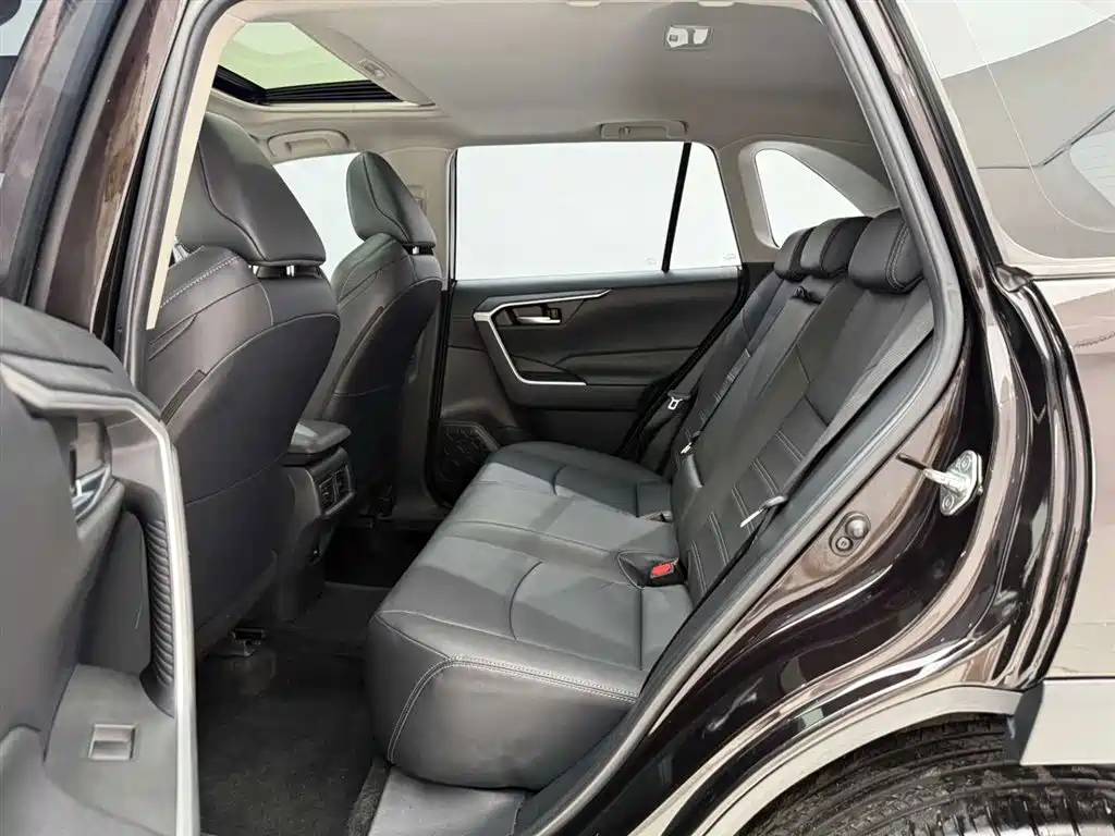 Wilanda 2020 2.0L CVT two-wheel drive luxury version купить на сайте DeffCars