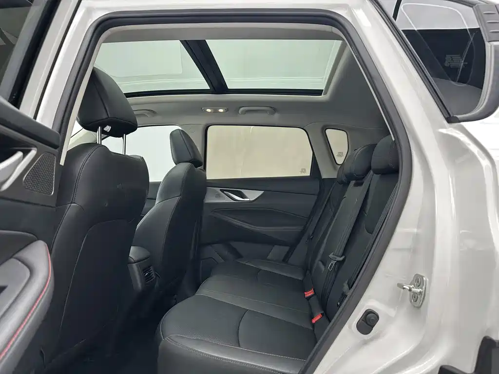 Changan CS35 PLUS 2023款 畅享版 1.4T DCT尊贵型 купить на сайте DeffCars