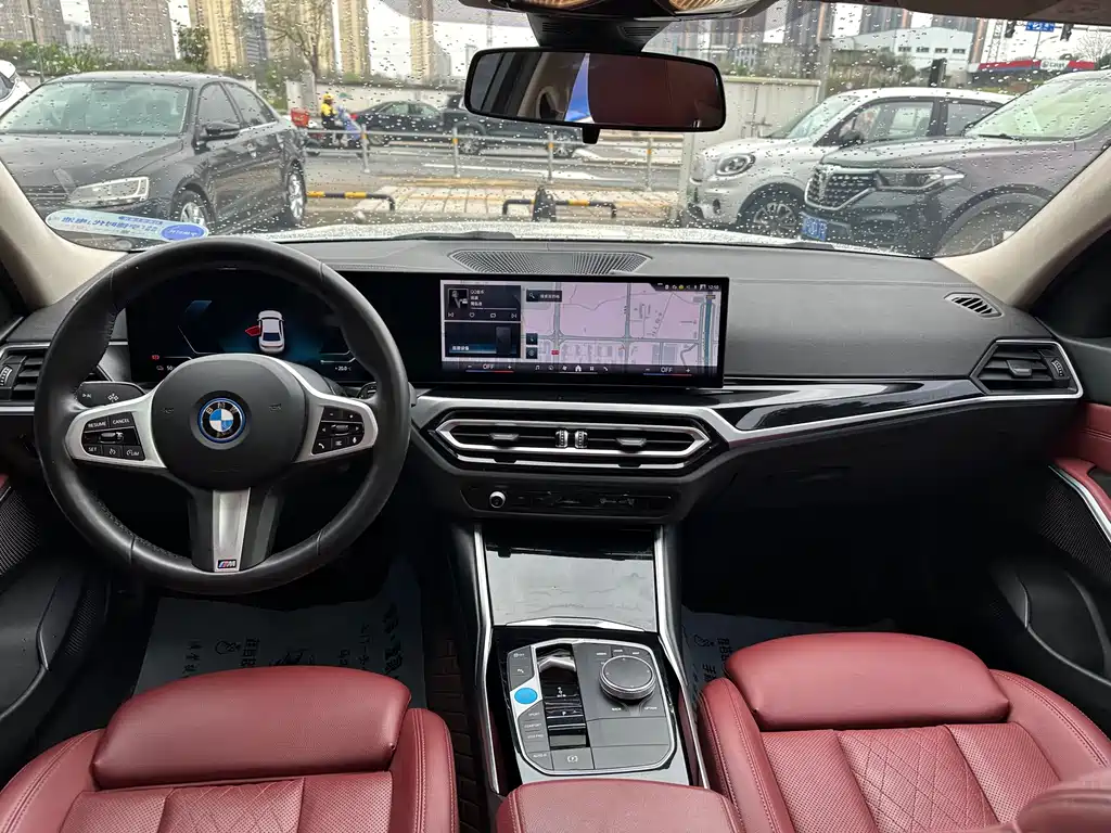 BMW i3 2024 eDrive 35 L купить на сайте DeffCars