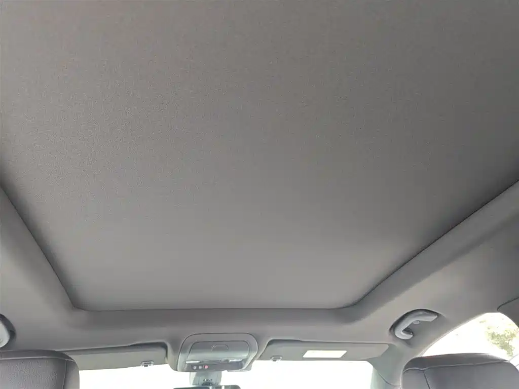 Cadillac XT6 2020 28T seven-seater stylish model купить на сайте DeffCars