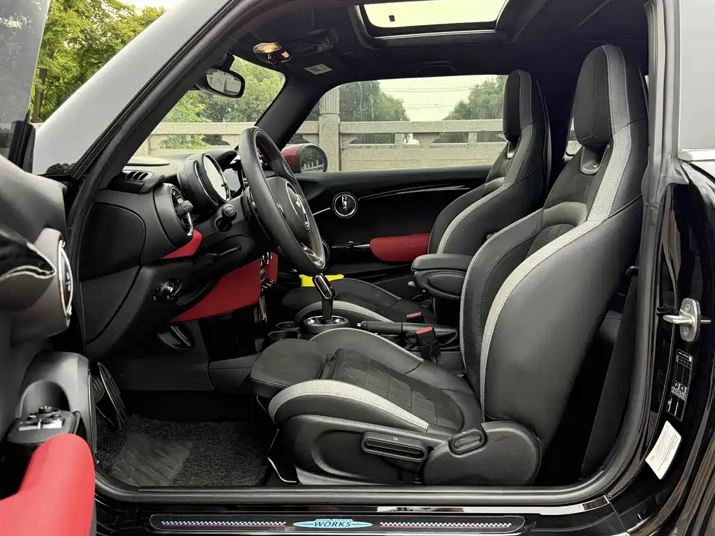 MINI JCW 2020 2.0T JOHN COOPER WORKS ALL-IN купить на сайте DeffCars
