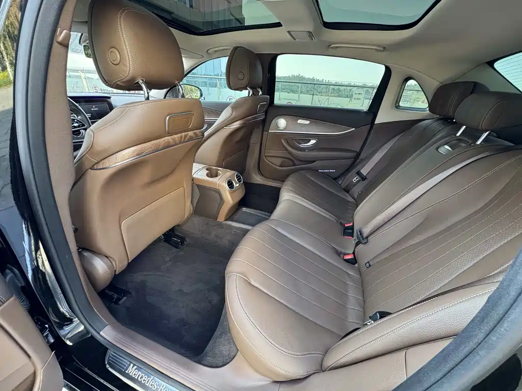 Mercedes-Benz E-Class 2019 E 200 L купить на сайте DeffCars