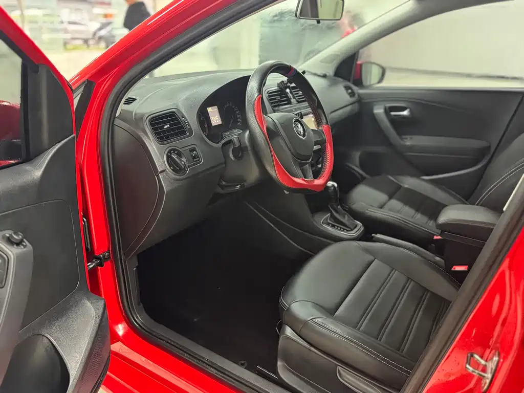 Polo 2018 1.5L automatic safe driving model купить на сайте DeffCars