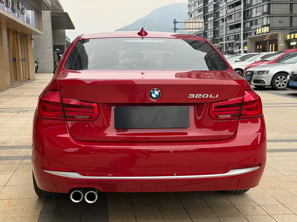 BMW 3 Series 2018 320Li Fashion Model купить на сайте DeffCars