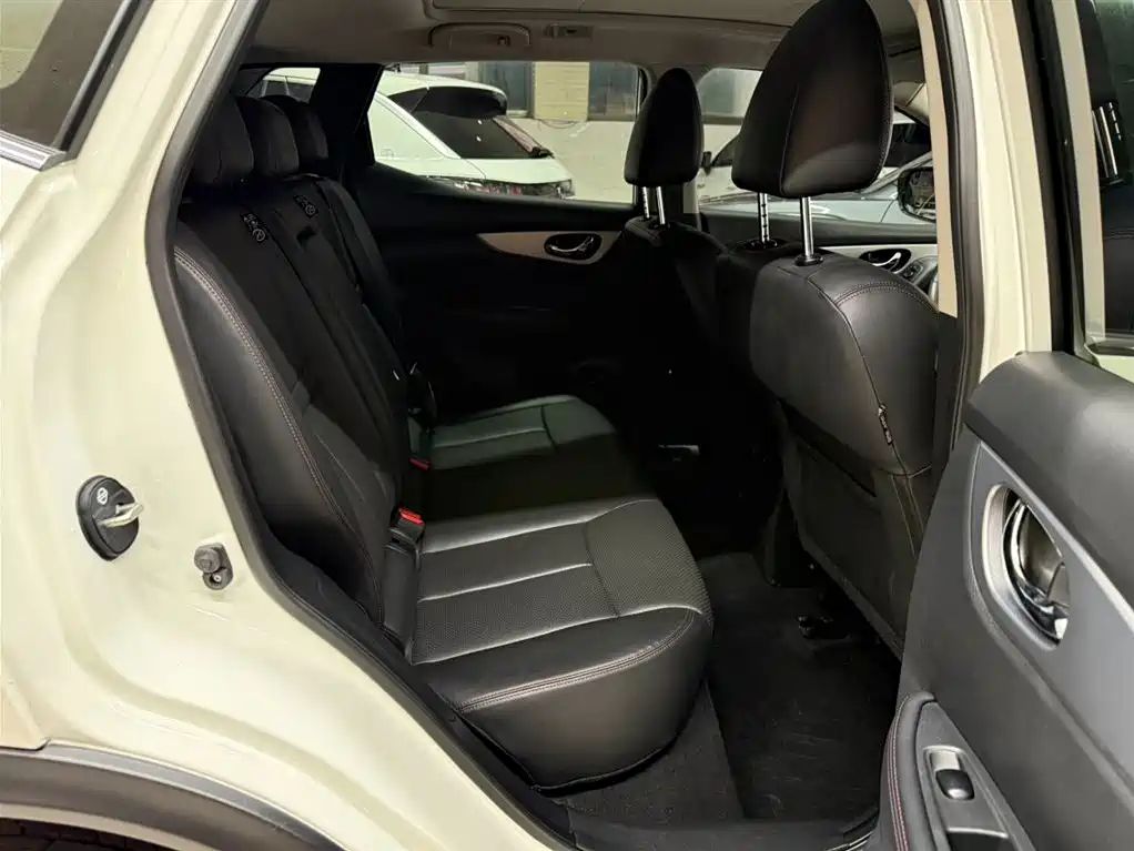Qashqai 2022 2.0L CVT XV Prem Deluxe Edition купить на сайте DeffCars