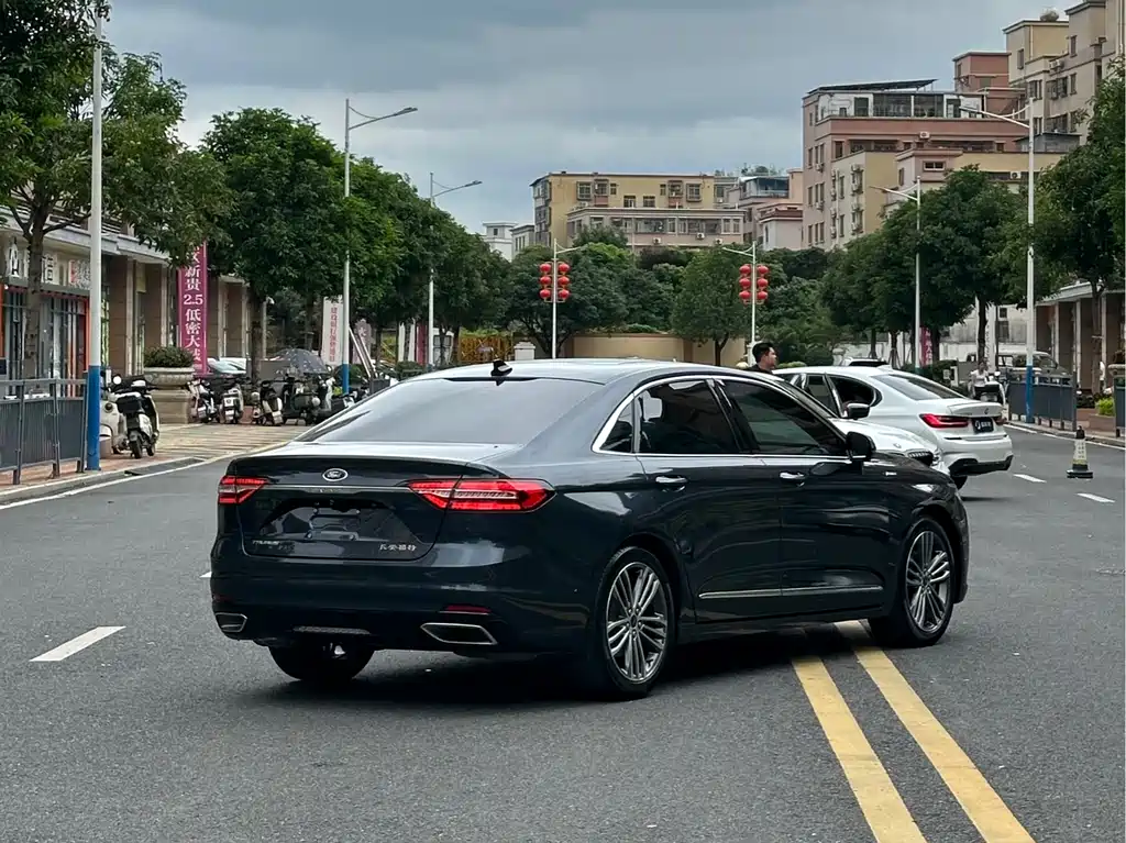 Taurus 2019 EcoBoost 245 Vignale Premium Edition купить на сайте DeffCars