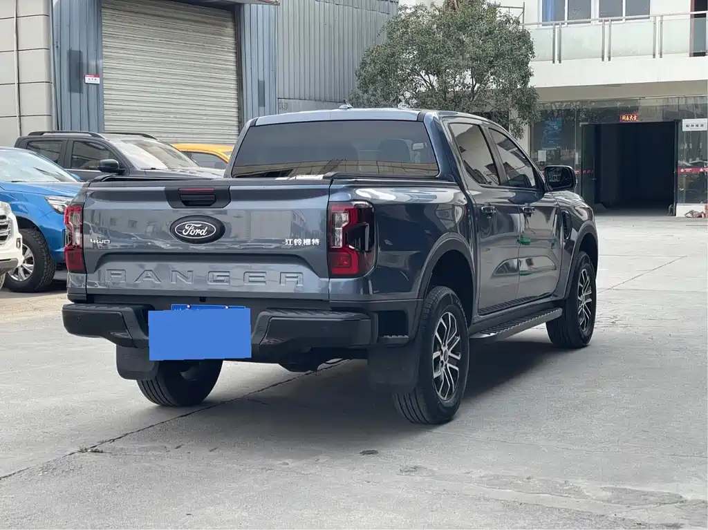 Ranger 2025 Explorer 4WD automatic version gasoline купить на сайте DeffCars