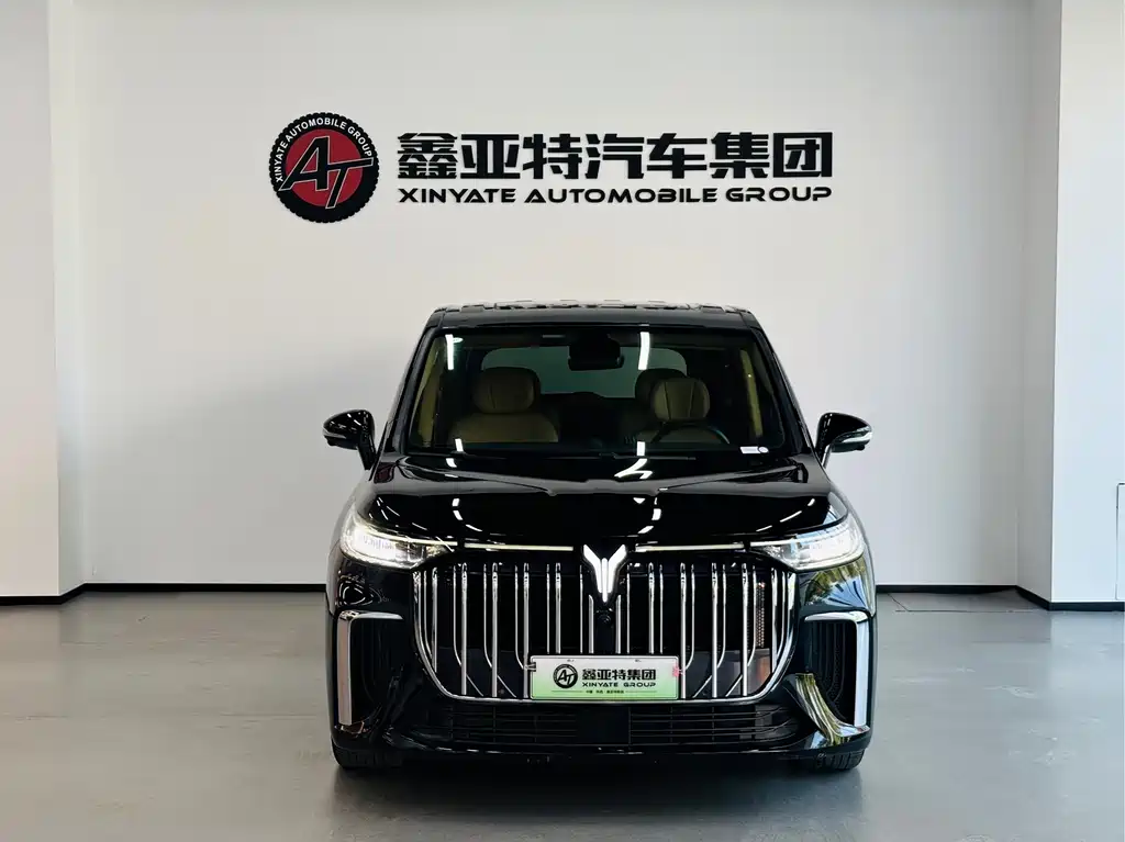 Lantu Dreamer 2024 PHEV Extra Long Battery Life Excellent Edition купить на сайте DeffCars