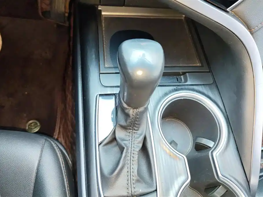 Camry 2021 2.5G Deluxe Edition купить на сайте DeffCars