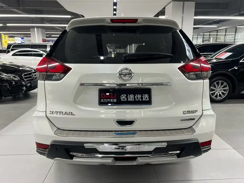 X-Trail 2020 2.0L XL Premium CVT 2WD Intelligent Premium Edition купить на сайте DeffCars