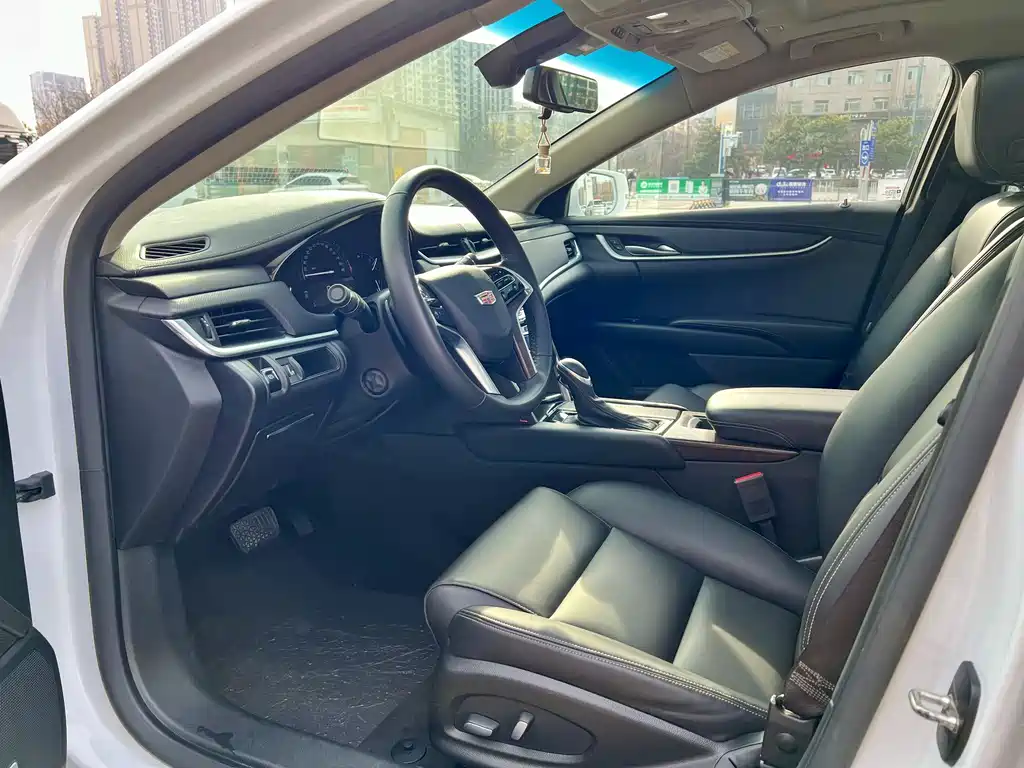 Cadillac XTS 2018 28T Technology купить на сайте DeffCars