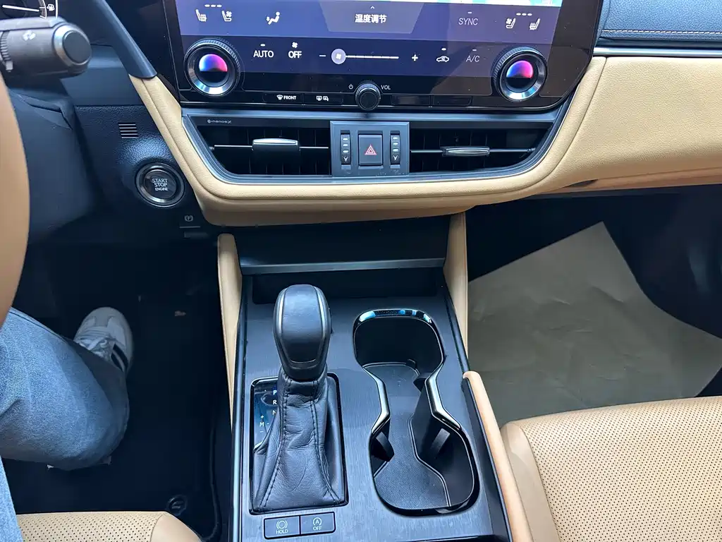 Lexus ES 2025 200 Premium Edition купить на сайте DeffCars