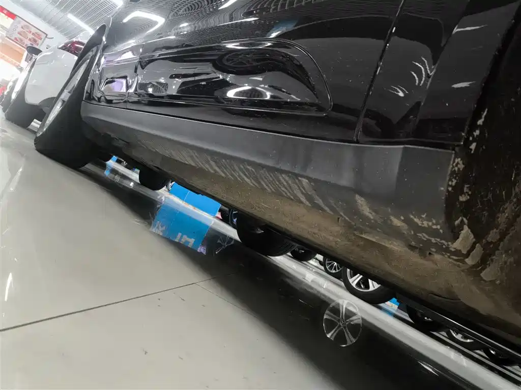 Macan 2017 Macan 2.0T купить на сайте DeffCars