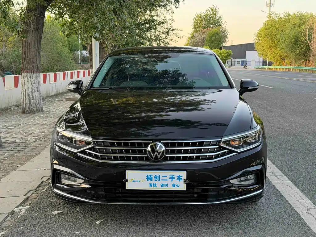 Magotan 2024 model 2 million public model 330TSI DSG luxury model купить на сайте DeffCars