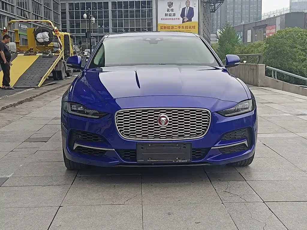 Jaguar XEL 2020 2.0T 250PS SE Technology Elegant Edition купить на сайте DeffCars