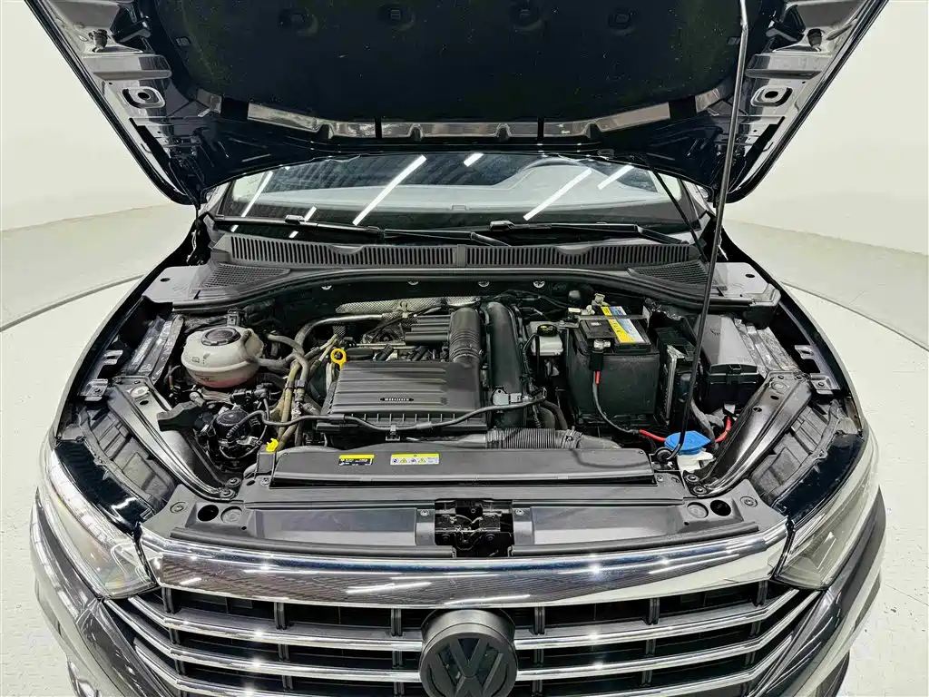 Sagitar 2021 280TSI DSG 30th Anniversary Edition купить на сайте DeffCars