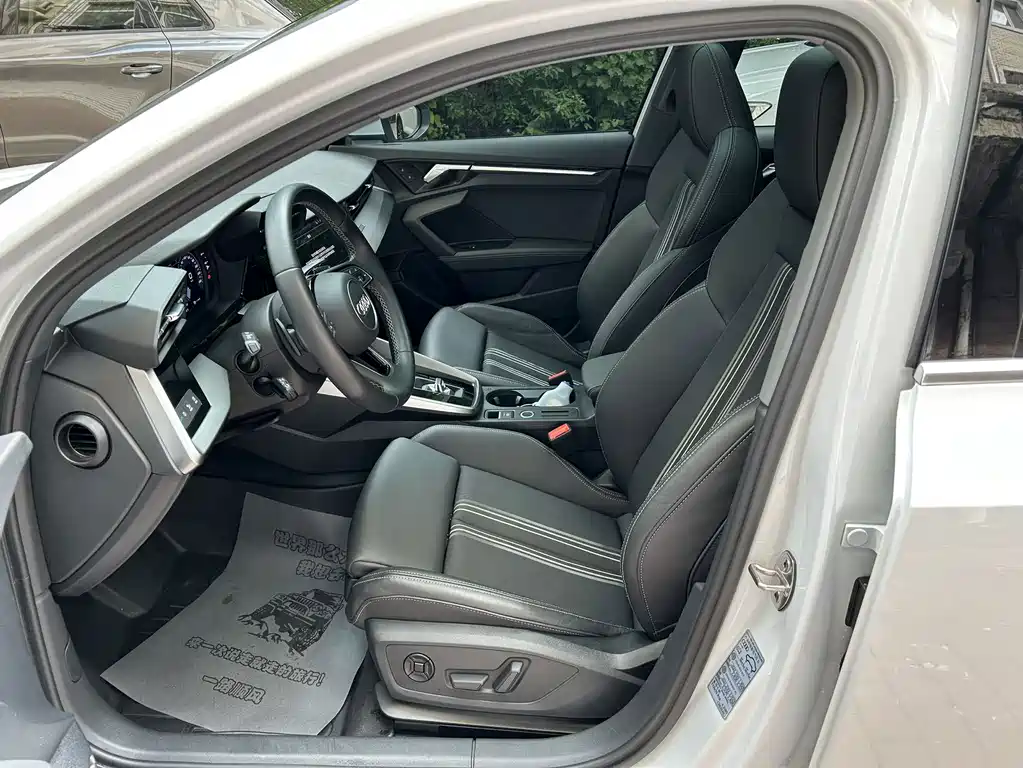 Audi A3 2023 Sportback 35 TFSI stylish and sporty купить на сайте DeffCars
