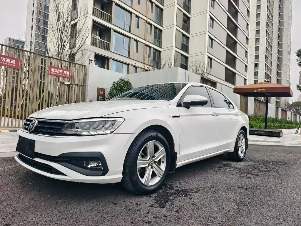 Lingdu 2021 230TSI DSG Fashion Edition купить на сайте DeffCars