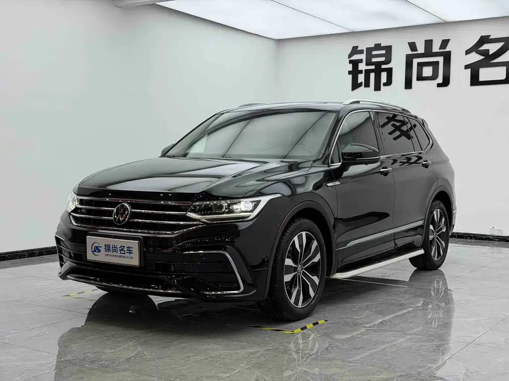 Tiguan L 2022 330TSI automatic two-wheel drive R-Line version купить на сайте DeffCars