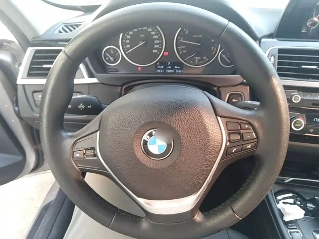 BMW 3 Series 2016 320Li Fashion Model купить на сайте DeffCars