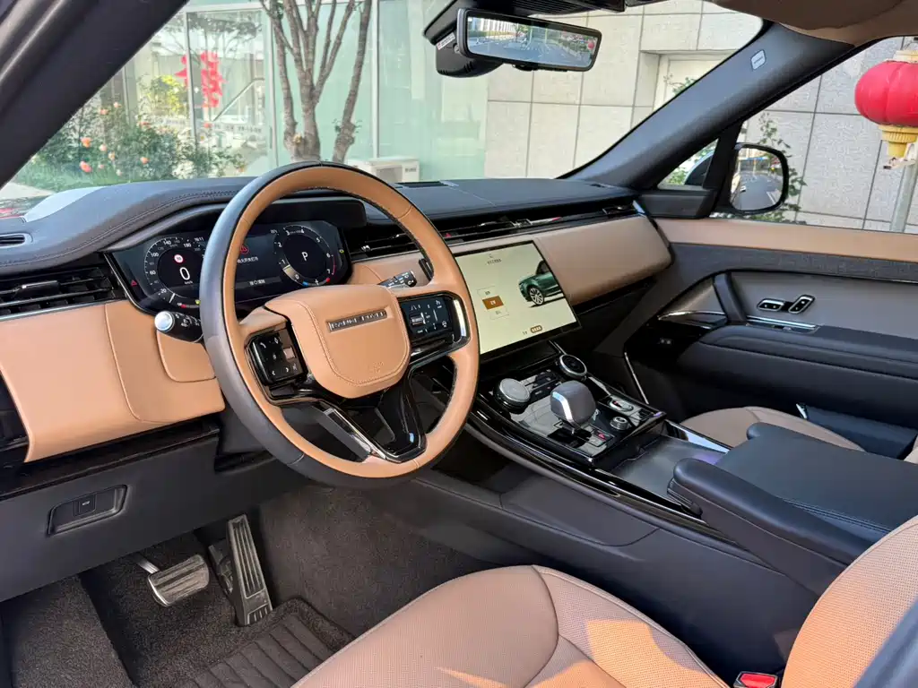 Range Rover Sport 2023 400PS Dynamic HSE купить на сайте DeffCars