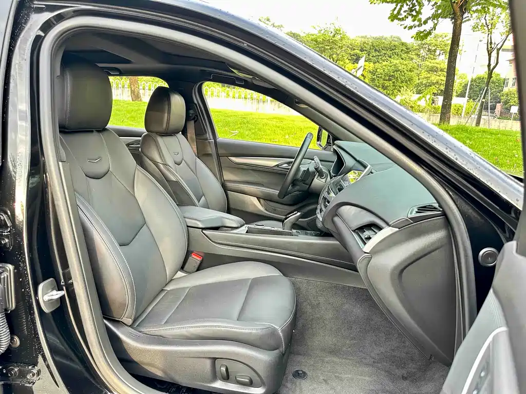 Cadillac CT5 2022 28T luxury model (standard version) купить на сайте DeffCars