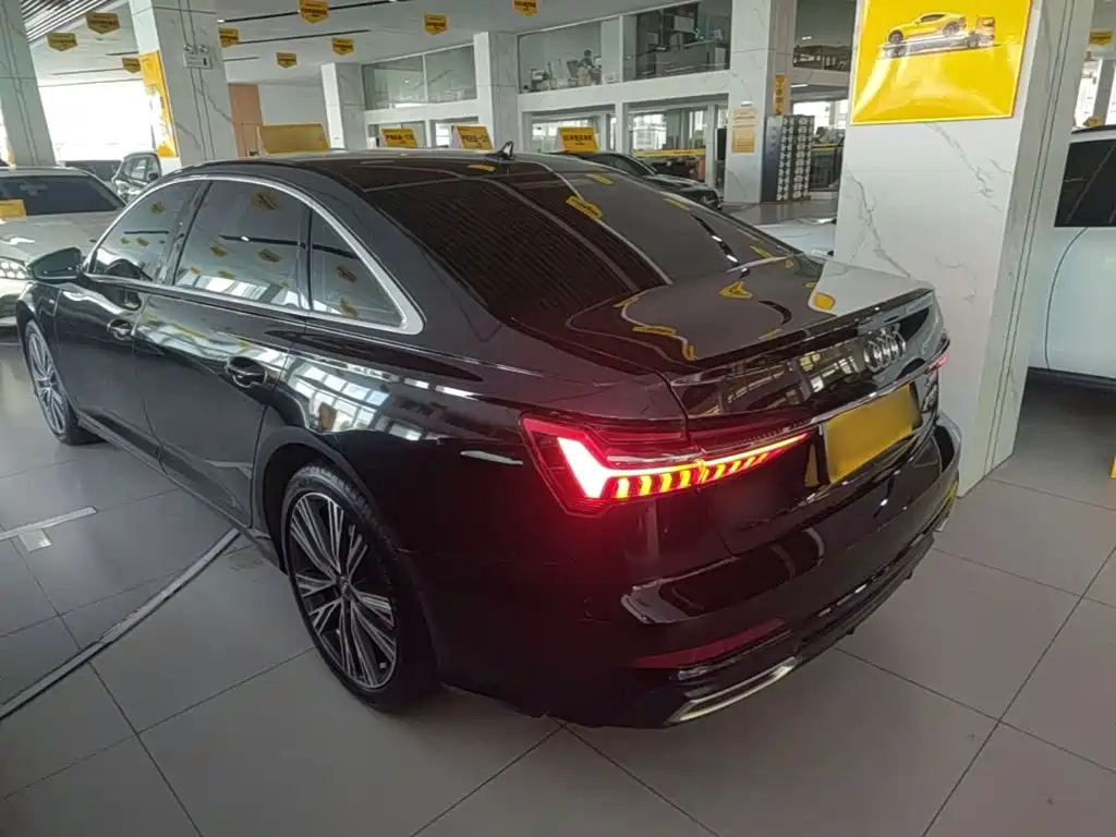 Audi A6L 2022 45 TFSI quattro exclusive dynamic model купить на сайте DeffCars